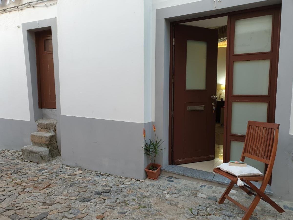 Casa Becco dos Assucares, com free garagem - Centro Histórico Apartamento Évora Exterior foto